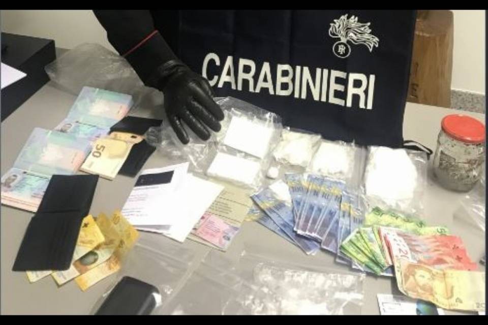 Due spacciatori fermati a Campione