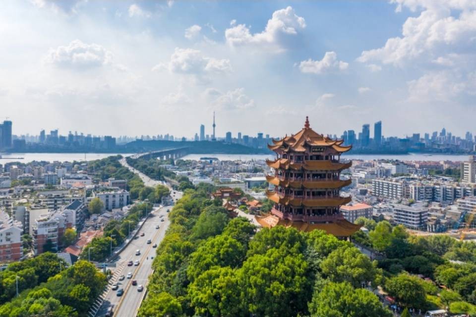 Da Wuhan se ne sono andati in 65mila