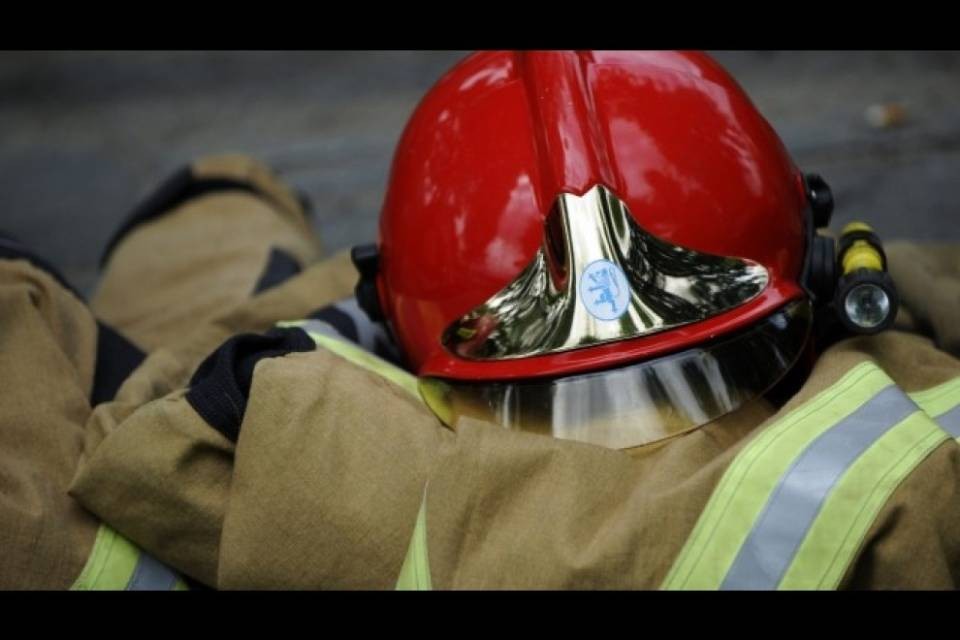 Fiamme in una casa a Cadro, 48enne all'ospedale