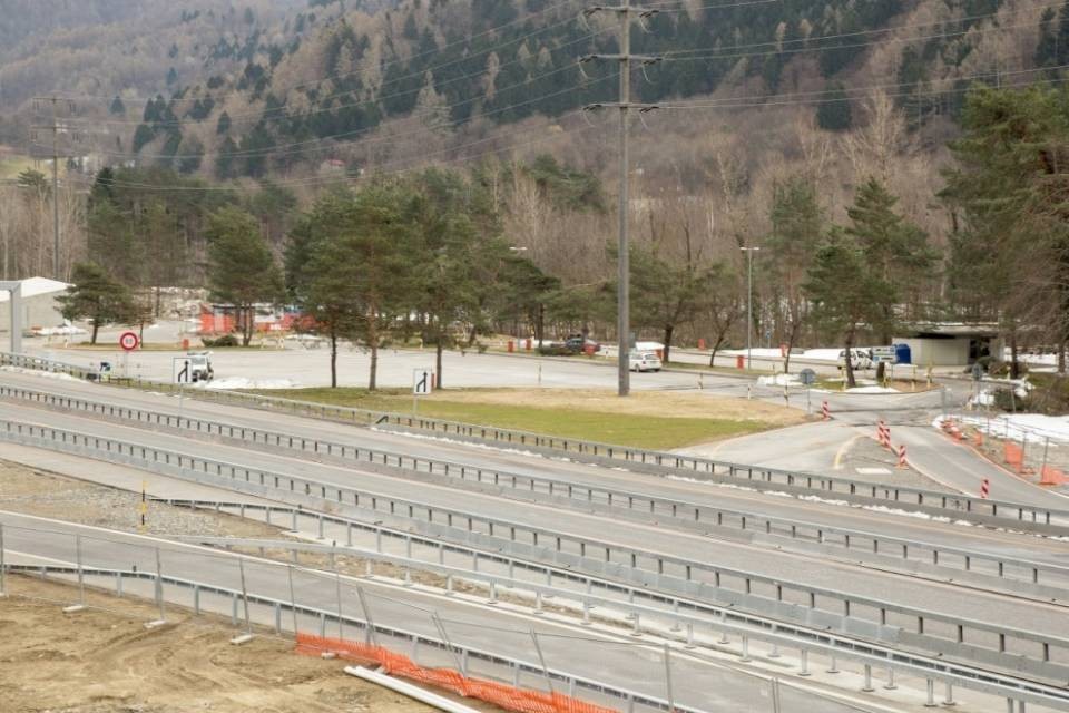 Sì al centro di controllo di San Vittore
