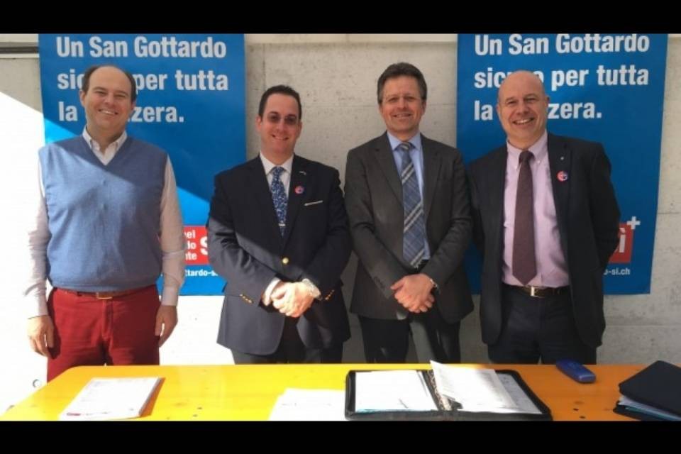 "Non possiamo essere lasciati soli"