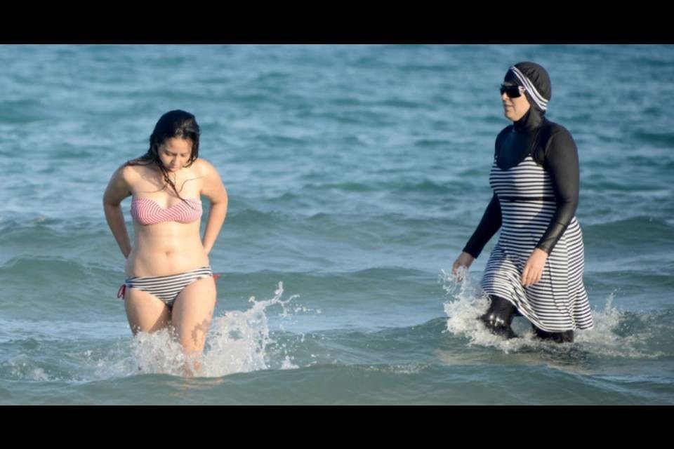 Burkini, esplodono le vendite