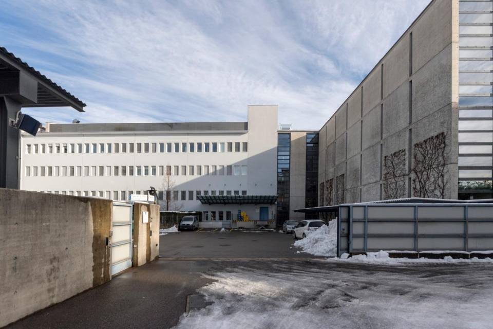 Il sedime dove sorgerà la nuova ala dell’ospedale. Immagine Reguzzi