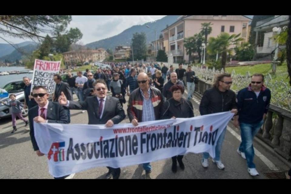 Verso un potenziamento del 'battello per frontalieri'?