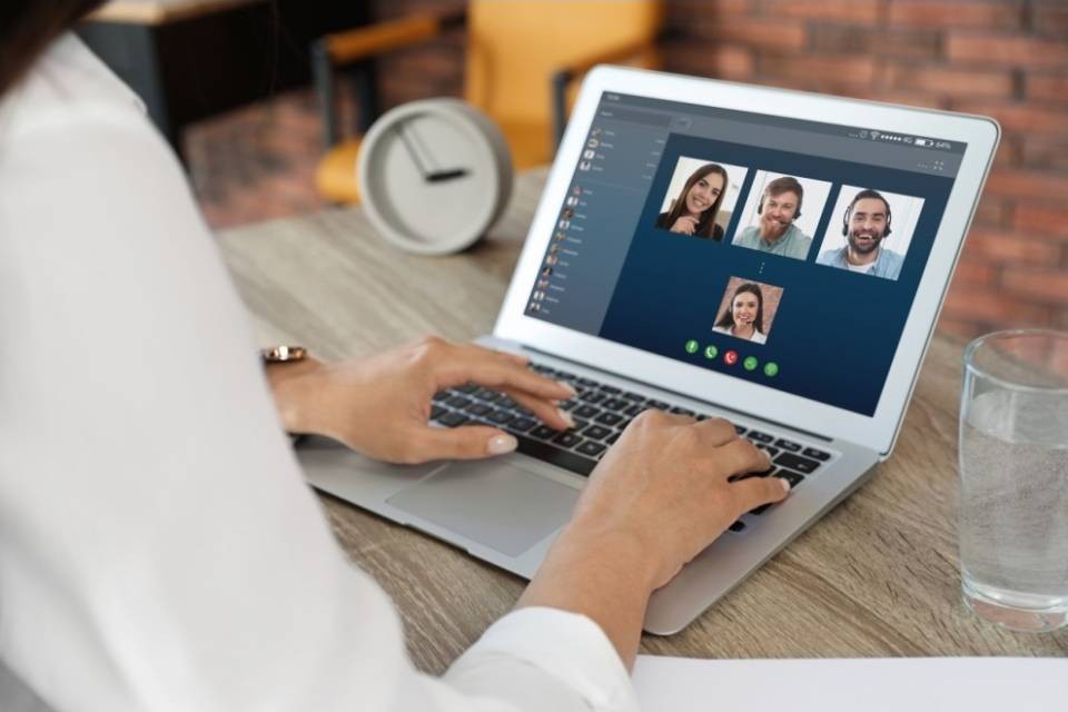 Videoconferenze? Utili e necessarie, ma… attenzione!