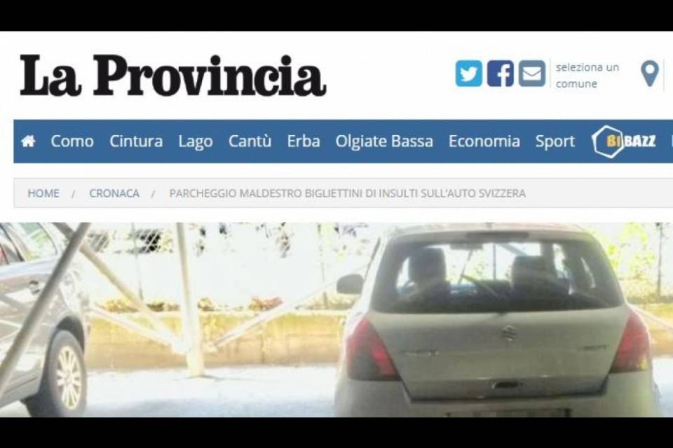 Parcheggio 'maldestro': insulti all'auto targata Ticino