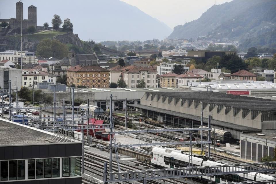 Officine, "la Città sta lavorando per garantire un futuro"