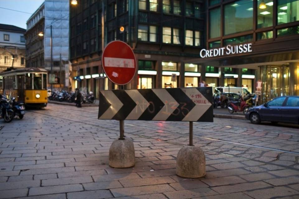 Credit Suisse indagata a Milano
