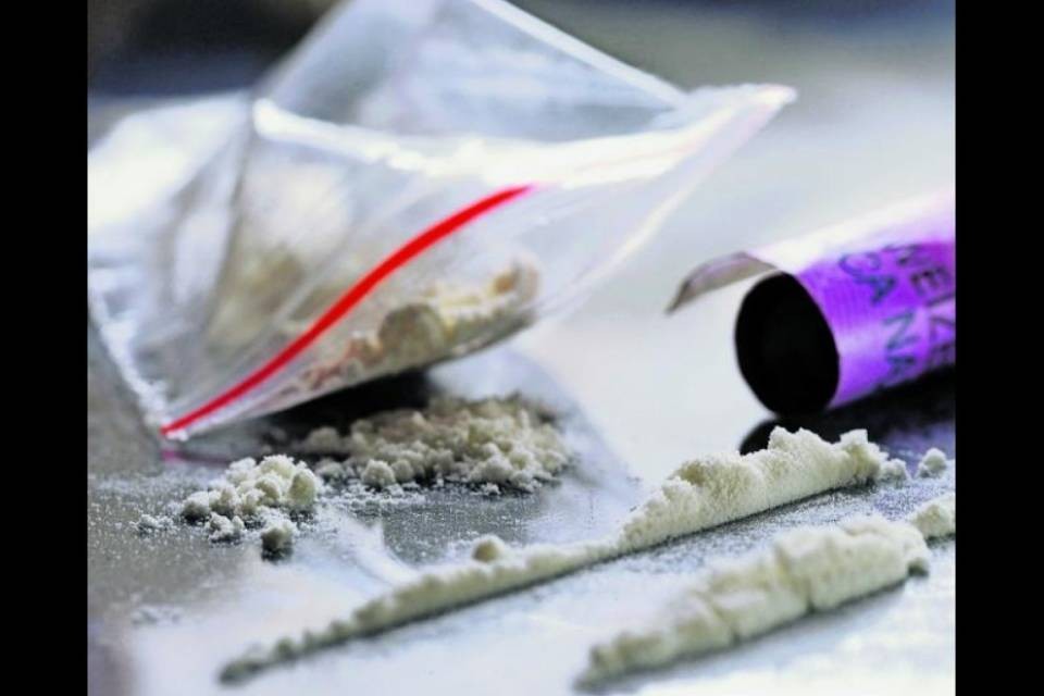 Spaccio e riciclaggio, arrestato 39enne italiano