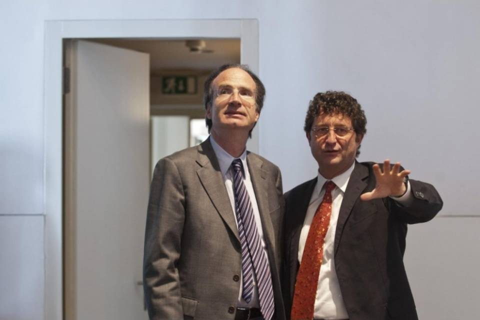 Il Governo con l'ambasciatore d'Italia