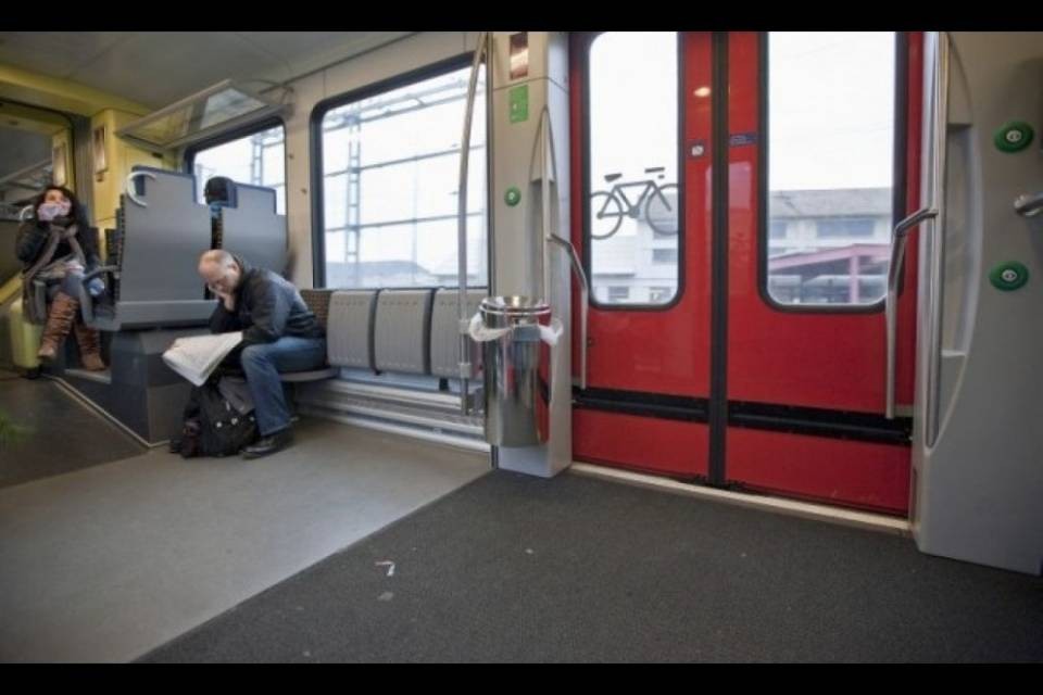 FFS, gli annunci nei treni non cambieranno