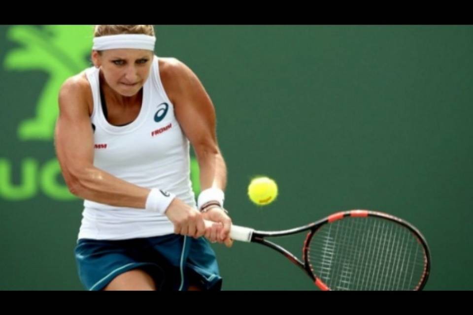 Wimbledon: eliminata Timea Bacsinszky