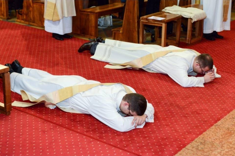 Lugano: ordinati due nuovi preti