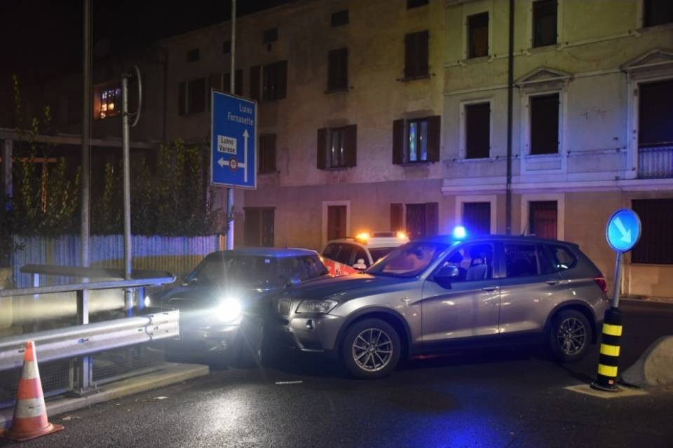 Fuggitivi nella Tresa, l'auto aveva targhe contraffatte