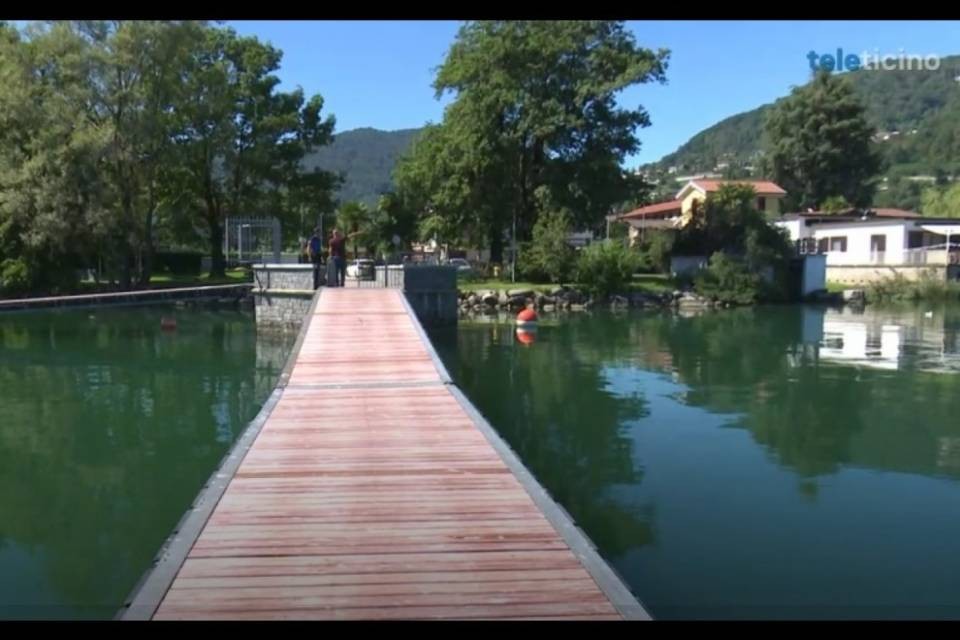 Alla massima velocità sul pontile: è moria di bici sul lago