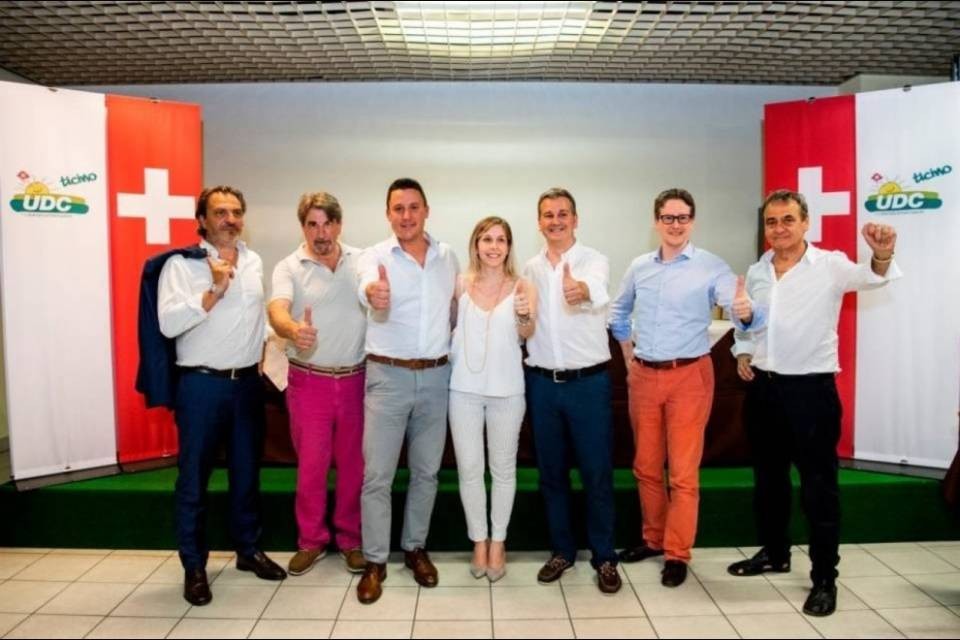 Nuovo aumento dei frontalieri: "Stop libera circolazione!"