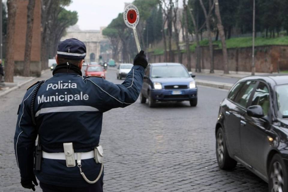"Gli svizzeri sono i più indisciplinati"