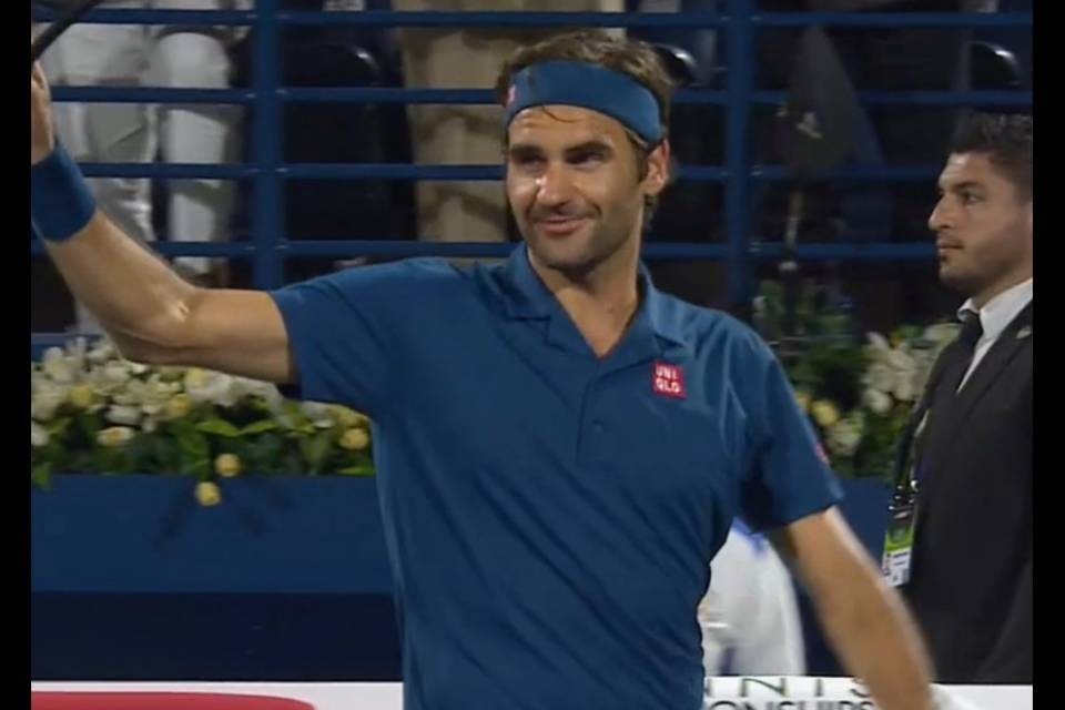 Federer conquista Dubai e arriva a 100