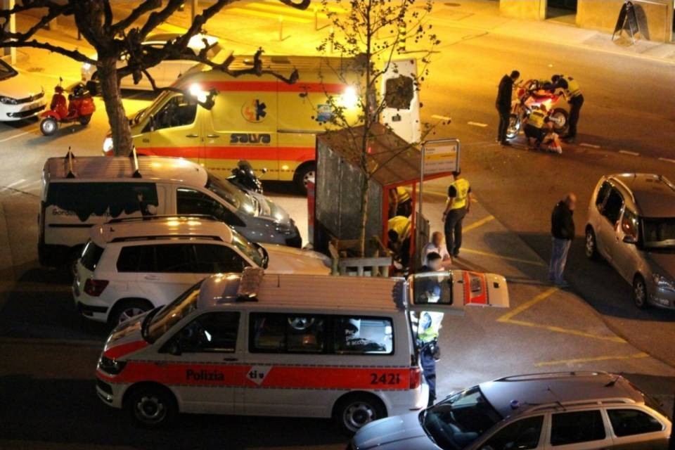 Scontro auto-moto a Gordola, un ferito