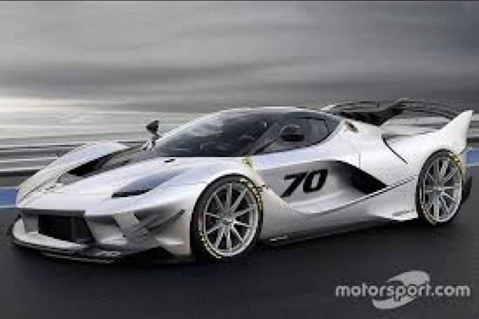 Ecco la nuova Ferrari FXX