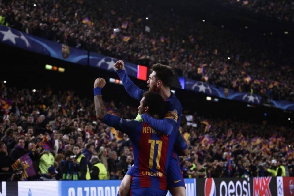 Un Barcellona incredibile scrive la storia del calcio