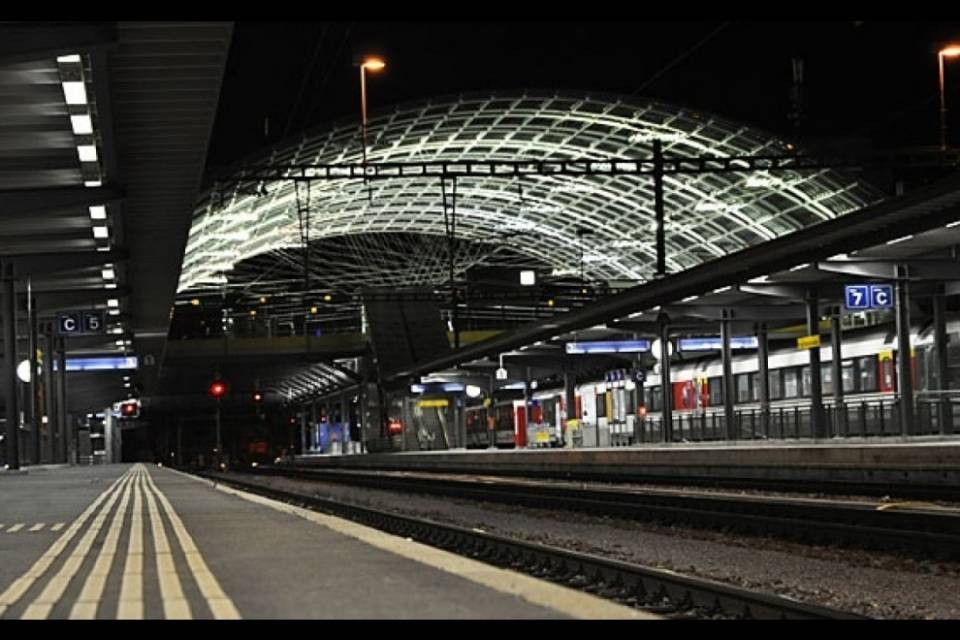 Due vagoni merci deragliano alla stazione di Coira
