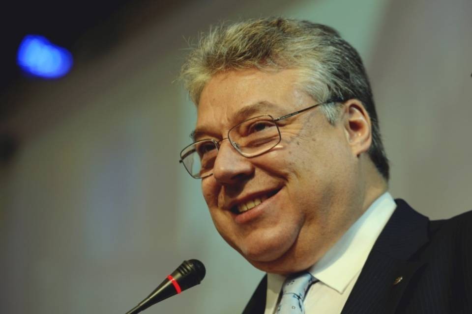 "Non siamo affatto finiti!"