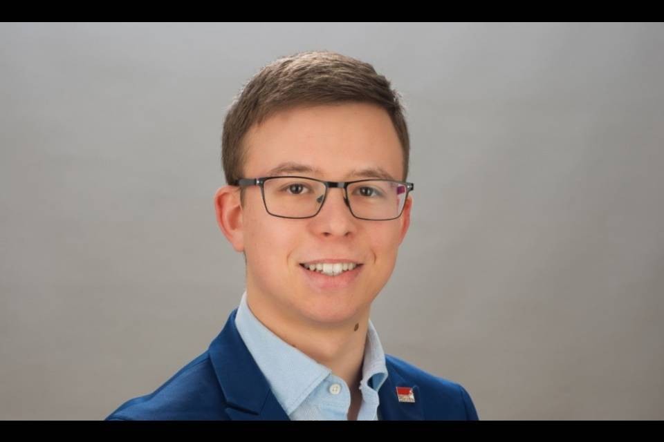 Luca Frei - I lavoratori non paghino la crisi!