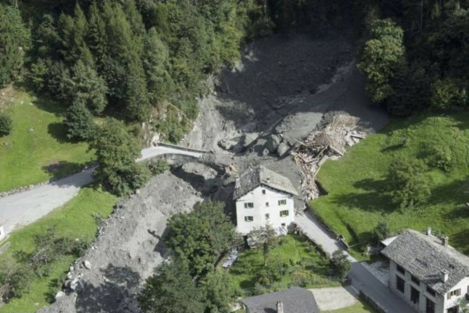 Con difficoltà, ma la Bregaglia riparte