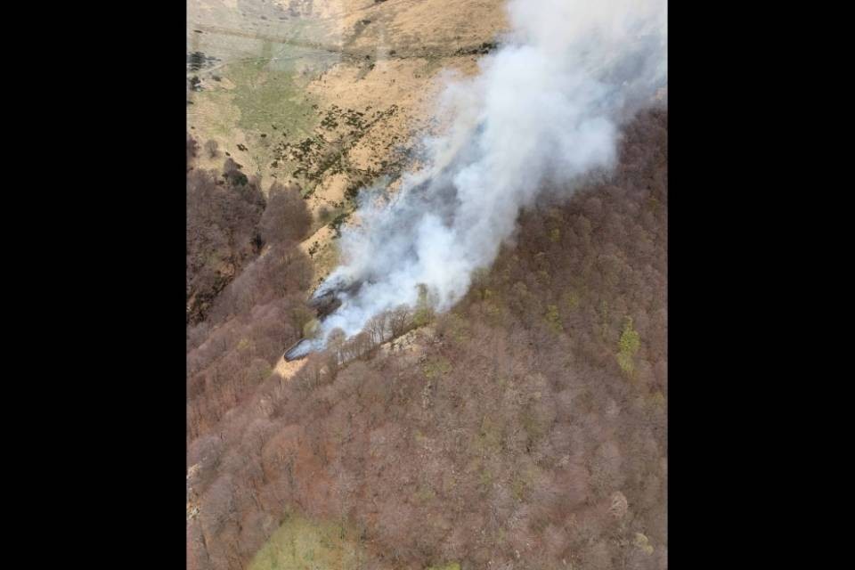 Incendio nel Malcantone, bruciati 10 ettari di bosco