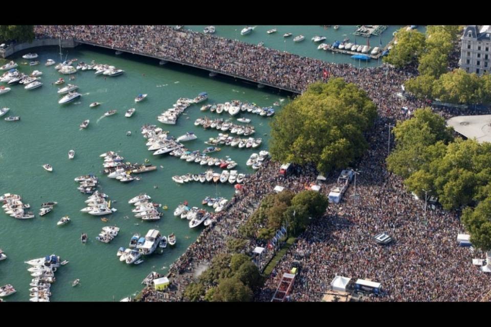 Street Parade: in 900mila per la 25esima edizione