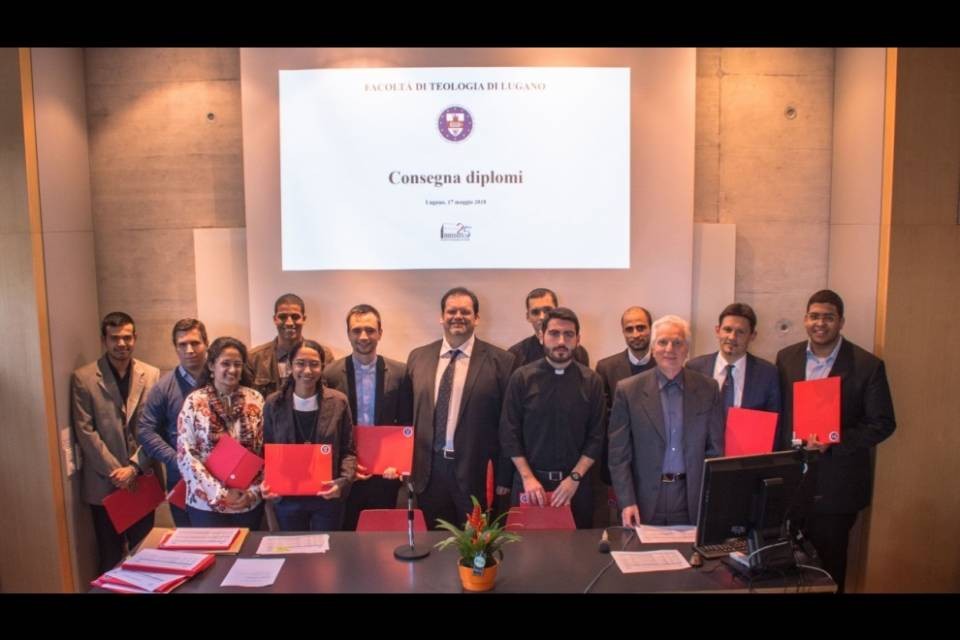 55 nuovi diplomati alla Facoltà di Teologia