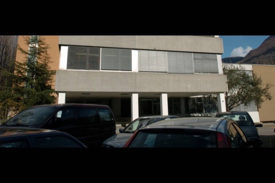 "Quel posteggio al Liceo è diseducativo"