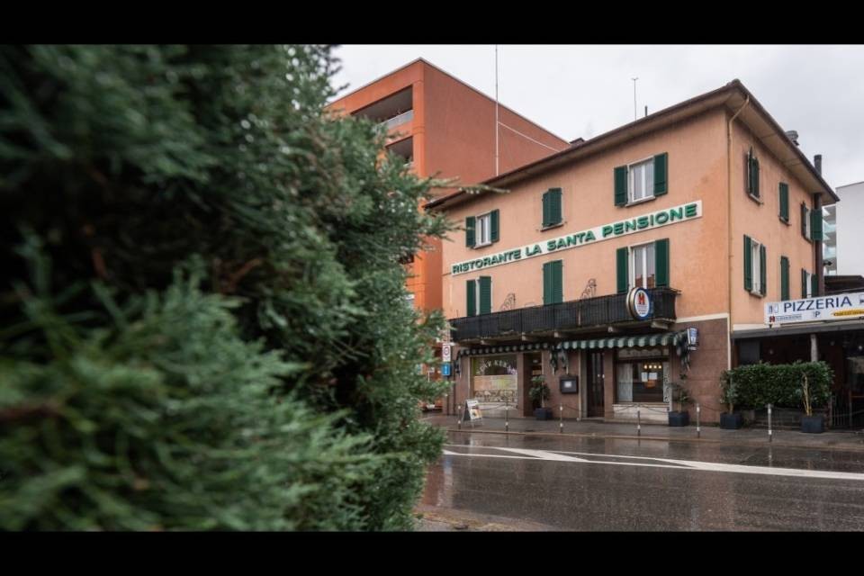La pensione La Santa riapre, con un nuovo progetto
