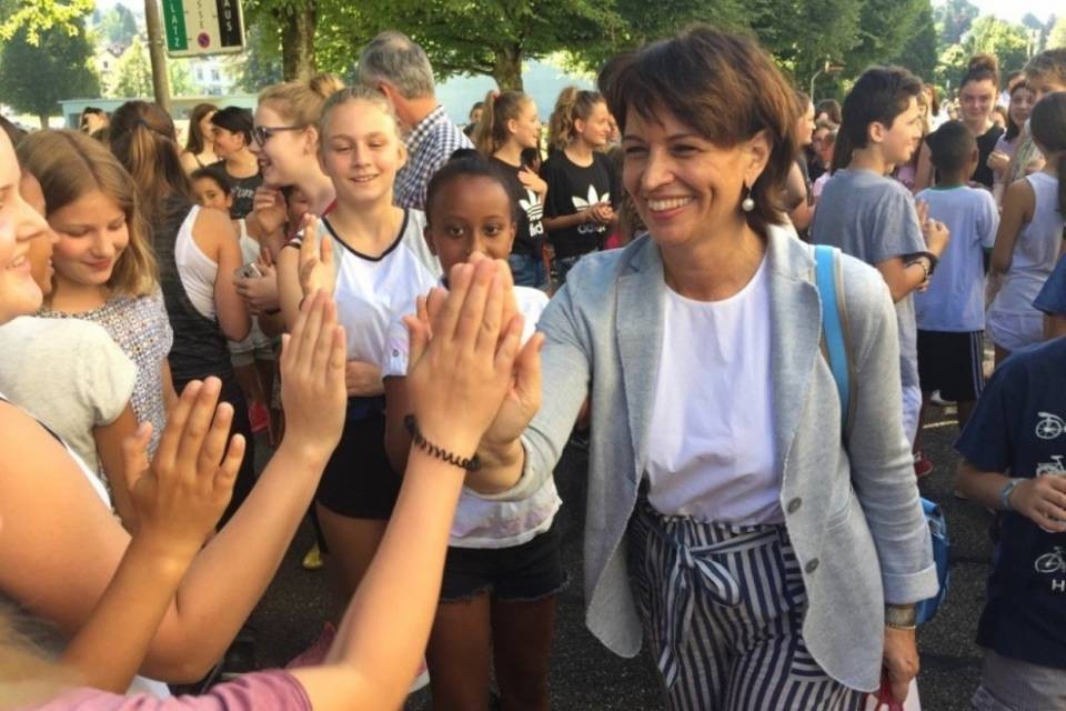 Doris Leuthard mostra l'Argovia ai suoi colleghi