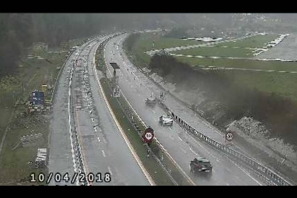 Contromano sulla A2