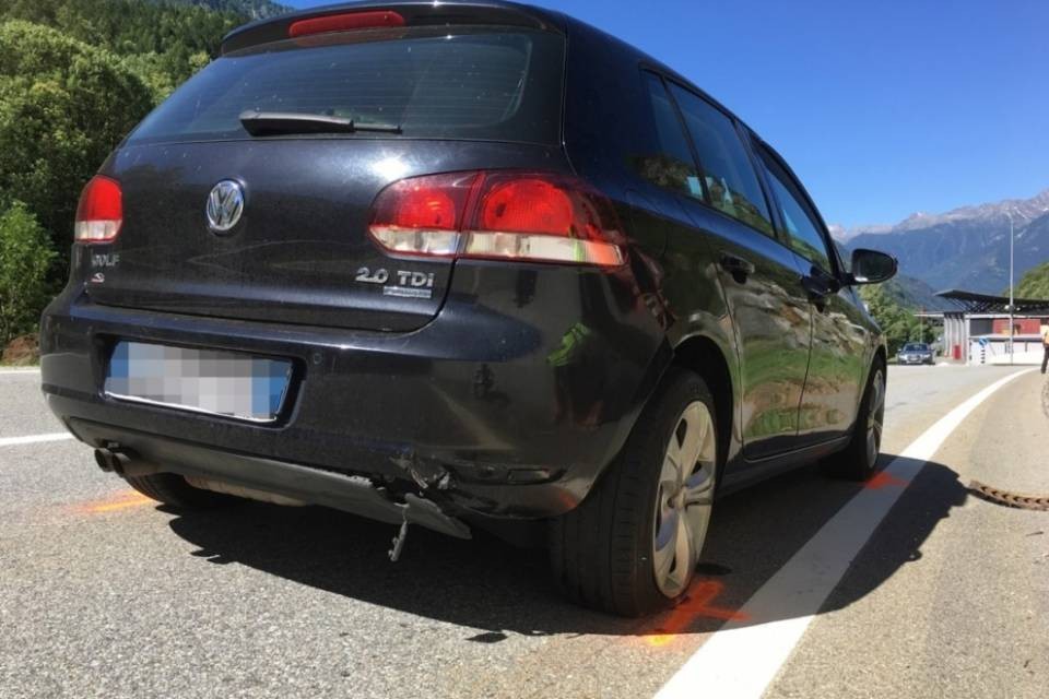Tamponamento auto-moto