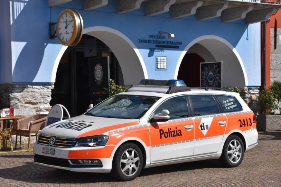 Ascona: fermati 7 possibili rapinatori