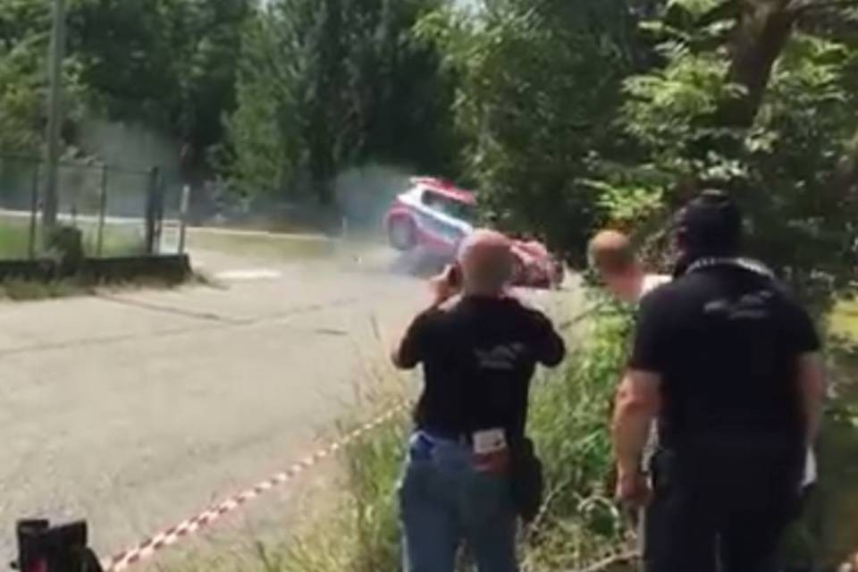 Bimbo ucciso al rally, spunta il video