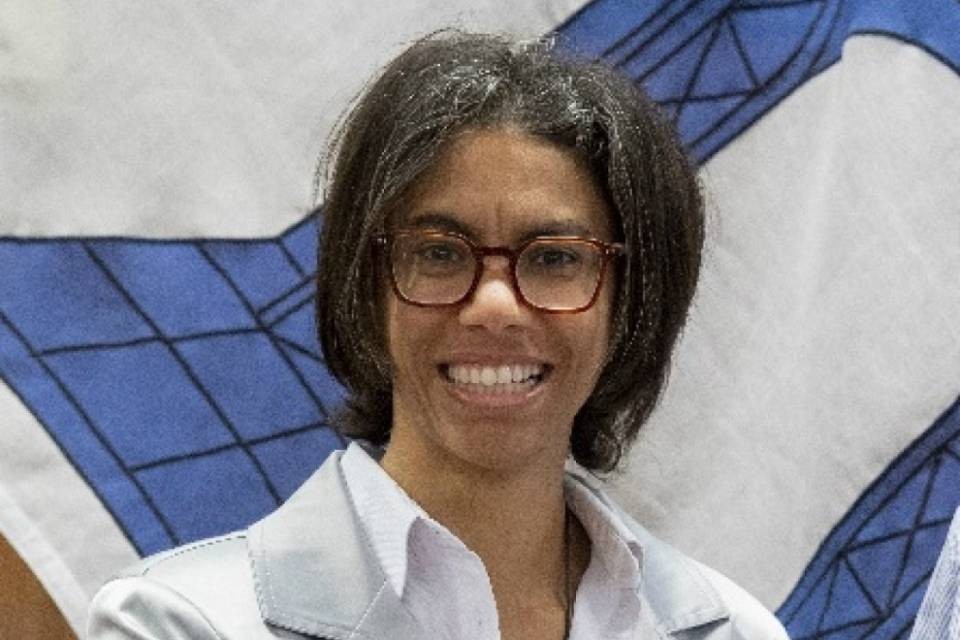 Denise Maranesi - Dopo 12 anni, la presidenza ritorna in mani femminili