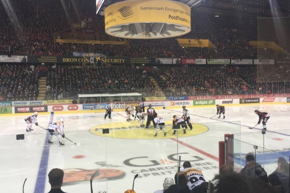Le ingenuità del Lugano regalano gara 3 al Berna