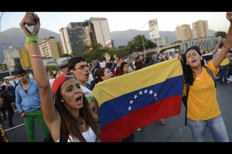 In Venezuela si lavora solo lunedì e martedì