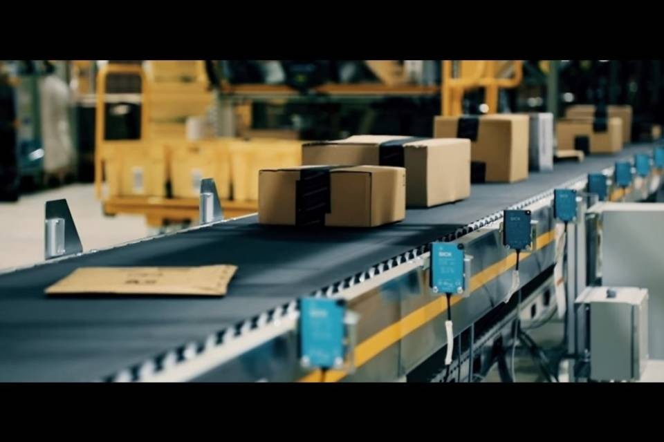 Amazon sciopera, a rischio i pacchi di Natale