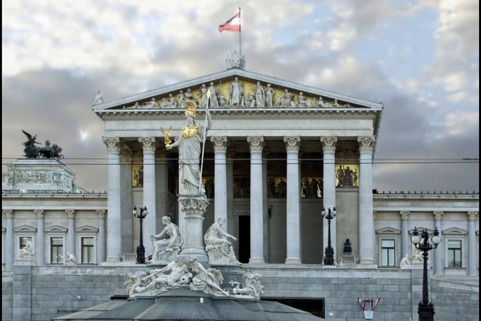 Crisi di governo in Austria, chieste elezioni anticipate