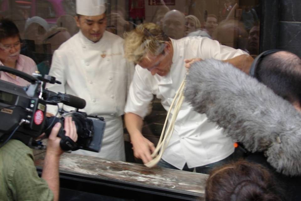 Clamoroso: Gordon Ramsay si converte alla dieta vegana