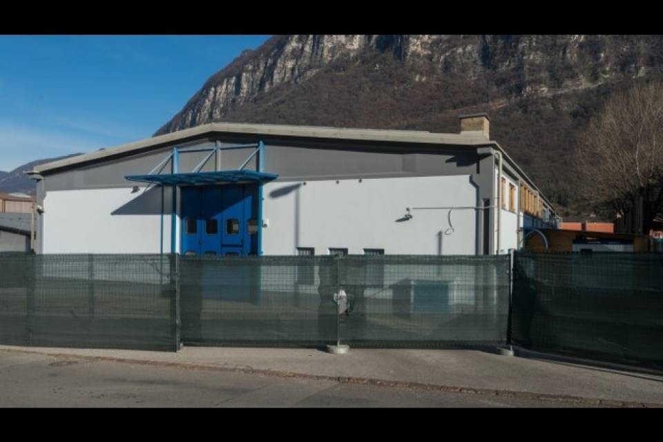 Migranti, il centro di Rancate chiude per una settimana