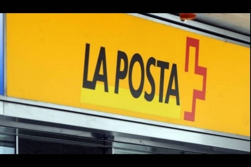 Posta, pagare allo sportello costerà di più per chi riceve soldi