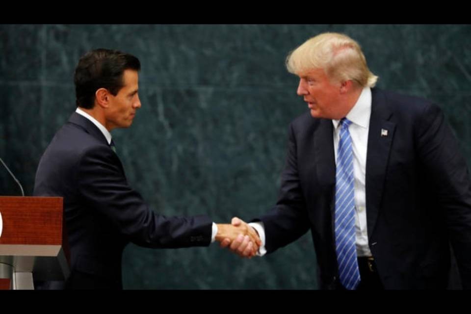 Trump in Messico: "Perché?"