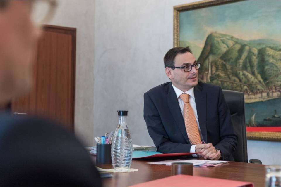 De Rosa: "Inaccettabile qualsiasi aumento dei premi"