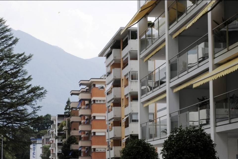 Calano gli affitti in Ticino, ma non a Lugano